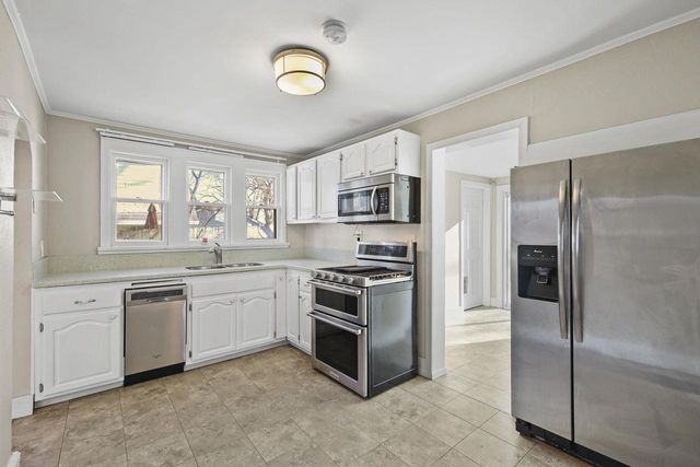 1957 Heath Avenue, Madison, WI 53704