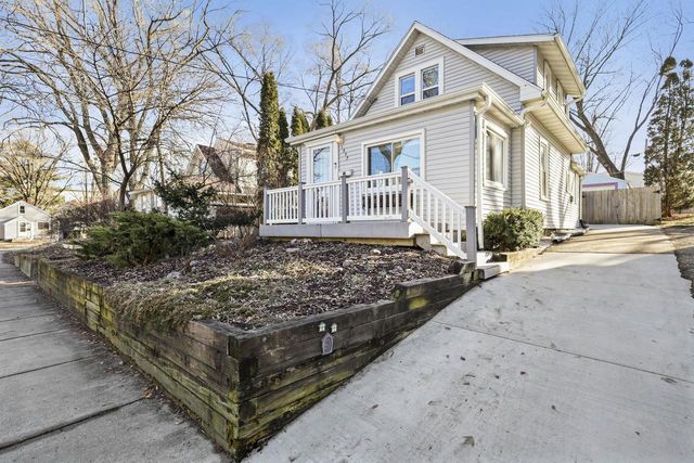 1957 Heath Avenue, Madison, WI 53704