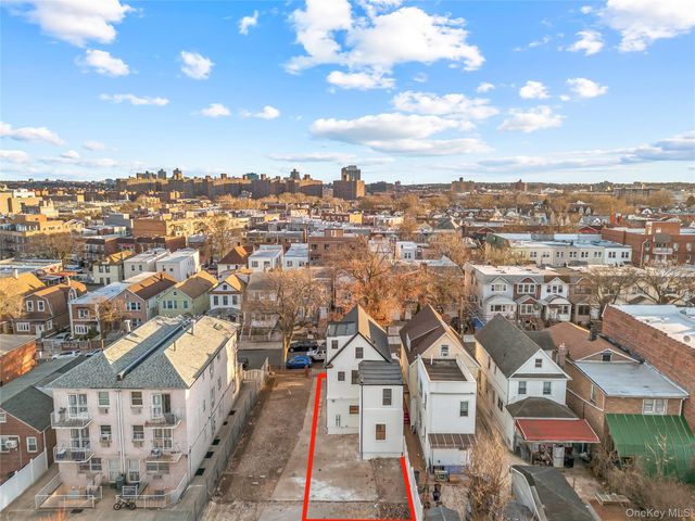 9443 46th Avenue, Elmhurst, NY 11373