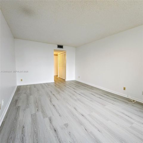 18151 NE 31st Court 805, Aventura, FL 33160