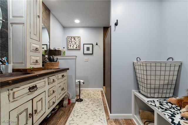 1905 Hampshire Circle NW, Uniontown, OH 44685