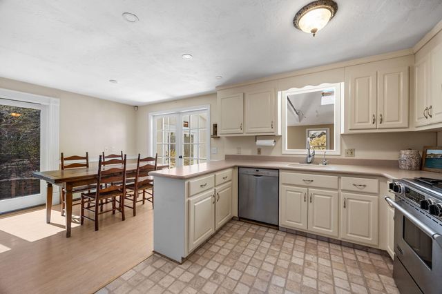 171 Weir Road, Yarmouth Port, MA 02675