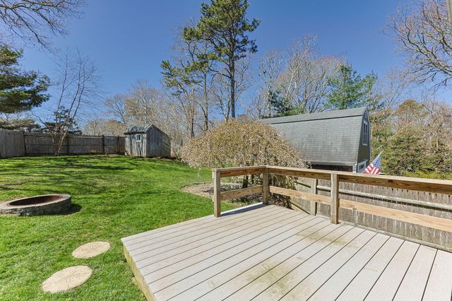 171 Weir Road, Yarmouth Port, MA 02675