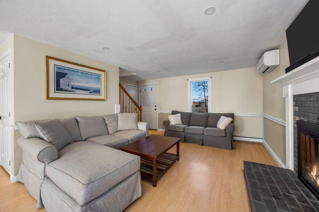 171 Weir Road, Yarmouth Port, MA 02675