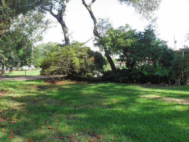 212 Priscilla Drive, Fort Walton Beach, FL 32547
