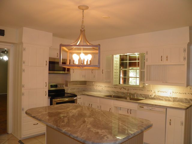 212 Priscilla Drive, Fort Walton Beach, FL 32547