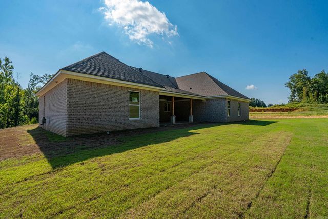 141 Shepherd Loop Drive, Arkadelphia, AR 71923