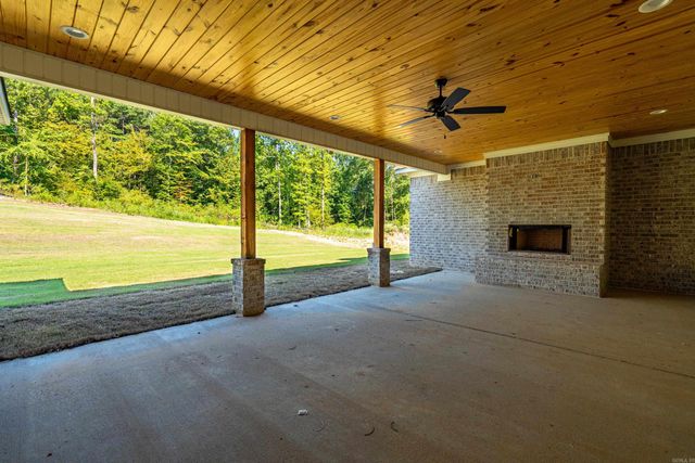 141 Shepherd Loop Drive, Arkadelphia, AR 71923