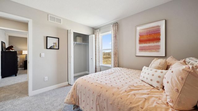 17046 Draper Way, Lakeville, MN 55044