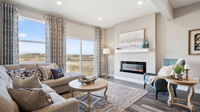 17046 Draper Way, Lakeville, MN 55044