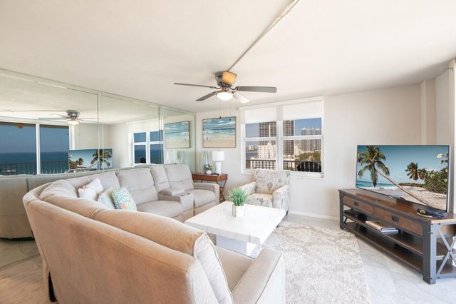 1 Las Olas Circle 1117, Fort Lauderdale, FL 33316