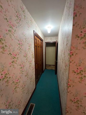 540 LYMAN AVE, Womelsdorf, PA 19567