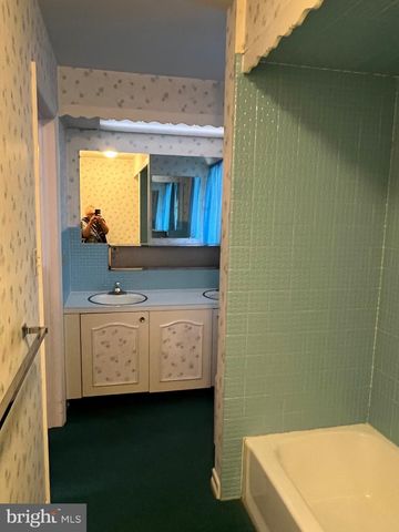 540 LYMAN AVE, Womelsdorf, PA 19567