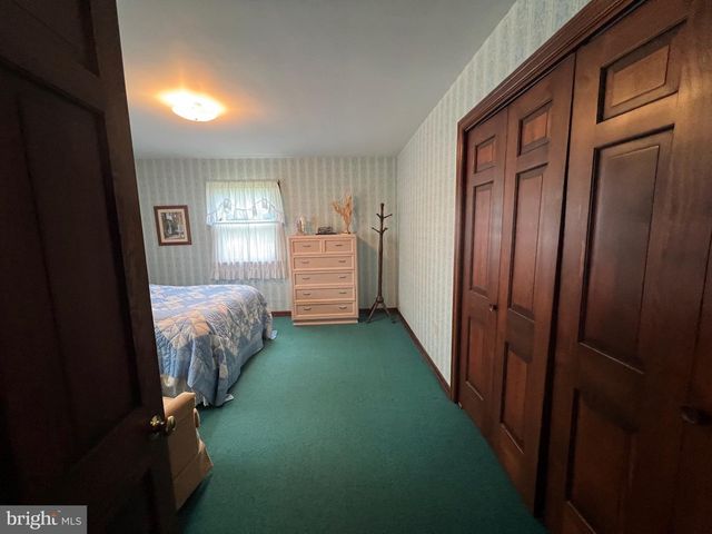 540 LYMAN AVE, Womelsdorf, PA 19567