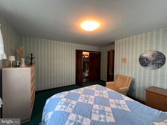 540 LYMAN AVE, Womelsdorf, PA 19567