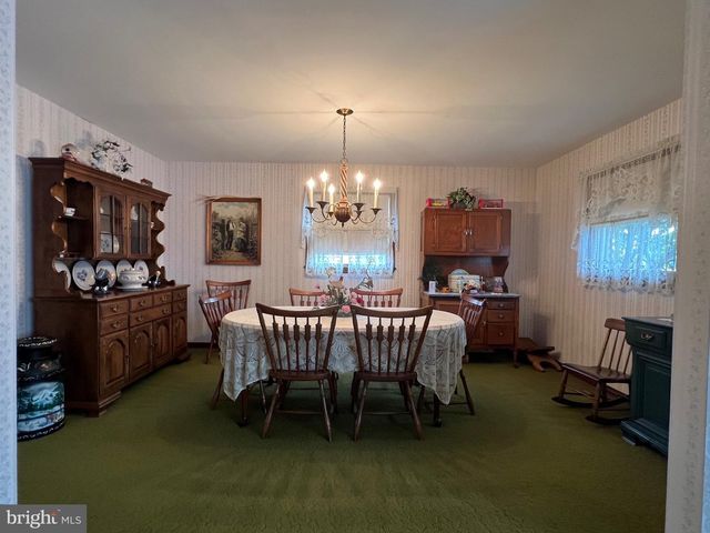 540 LYMAN AVE, Womelsdorf, PA 19567