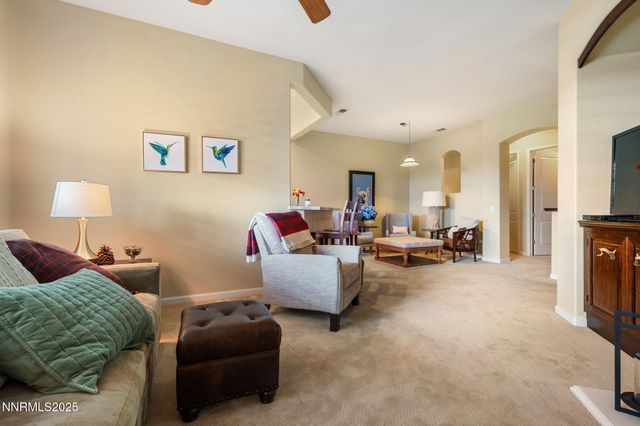 9900 Wilbur May Parkway APT 906, Reno, NV 89521