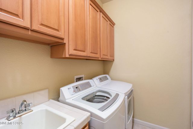 9900 Wilbur May Parkway APT 906, Reno, NV 89521