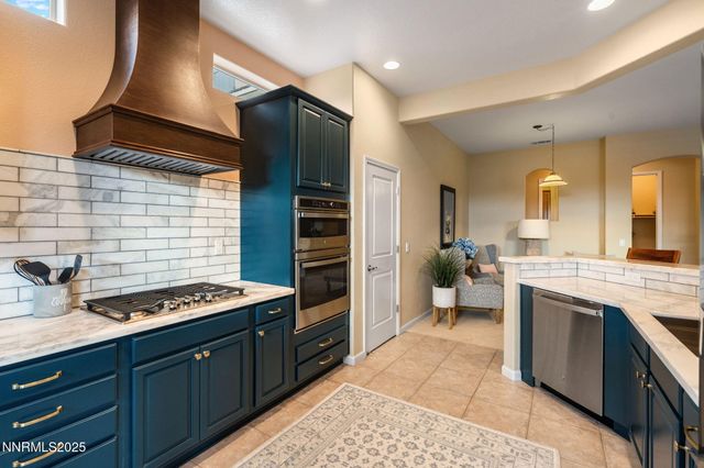 9900 Wilbur May Parkway APT 906, Reno, NV 89521