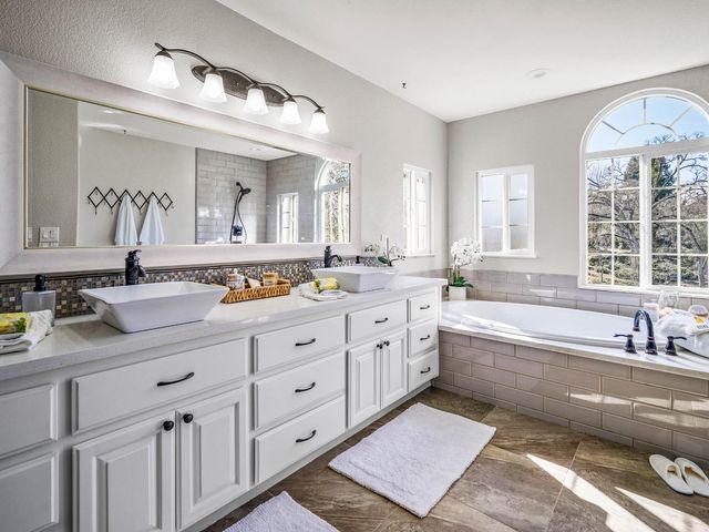 2555 Loch Way Way, El Dorado Hills, CA 95762