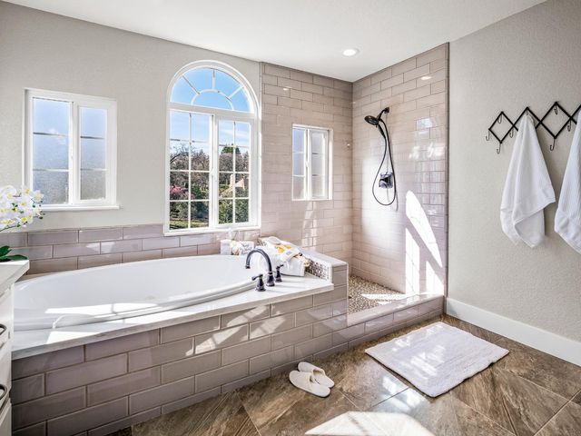 2555 Loch Way Way, El Dorado Hills, CA 95762