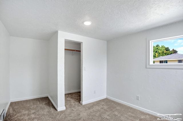 3763 N Olsen Street, Iona, ID 83427