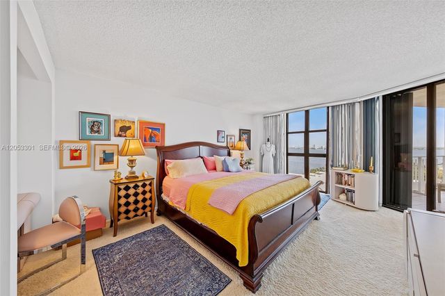 4000 Towerside Ter 1210, Miami, FL 33138