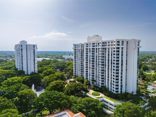 4000 Towerside Ter 1210, Miami, FL 33138