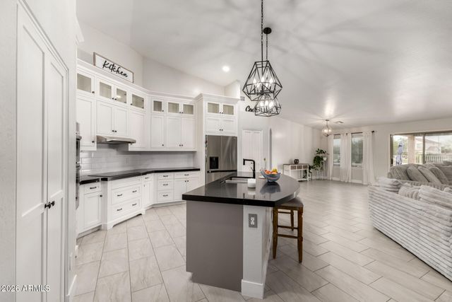 3929 N DEAD WOOD Drive, Casa Grande, AZ 85122