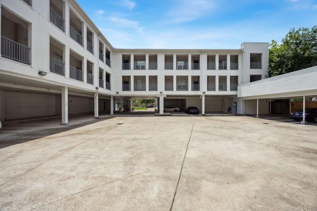 207 Pierce Street 205, Houston, TX 77002