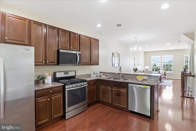 17130 GIBSON MILL RD, Dumfries, VA 22026