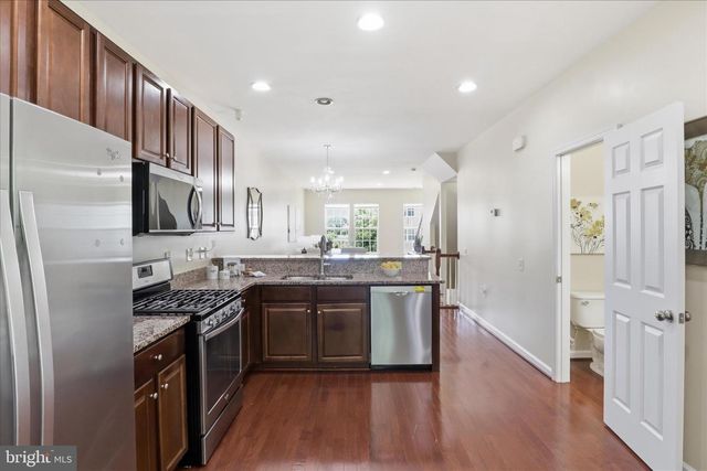 17130 GIBSON MILL RD, Dumfries, VA 22026