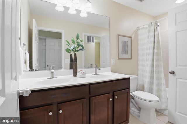 17130 GIBSON MILL RD, Dumfries, VA 22026