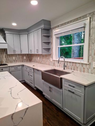 9901 BELHAVEN RD, Bethesda, MD 20817