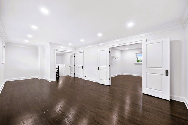 9901 BELHAVEN RD, Bethesda, MD 20817