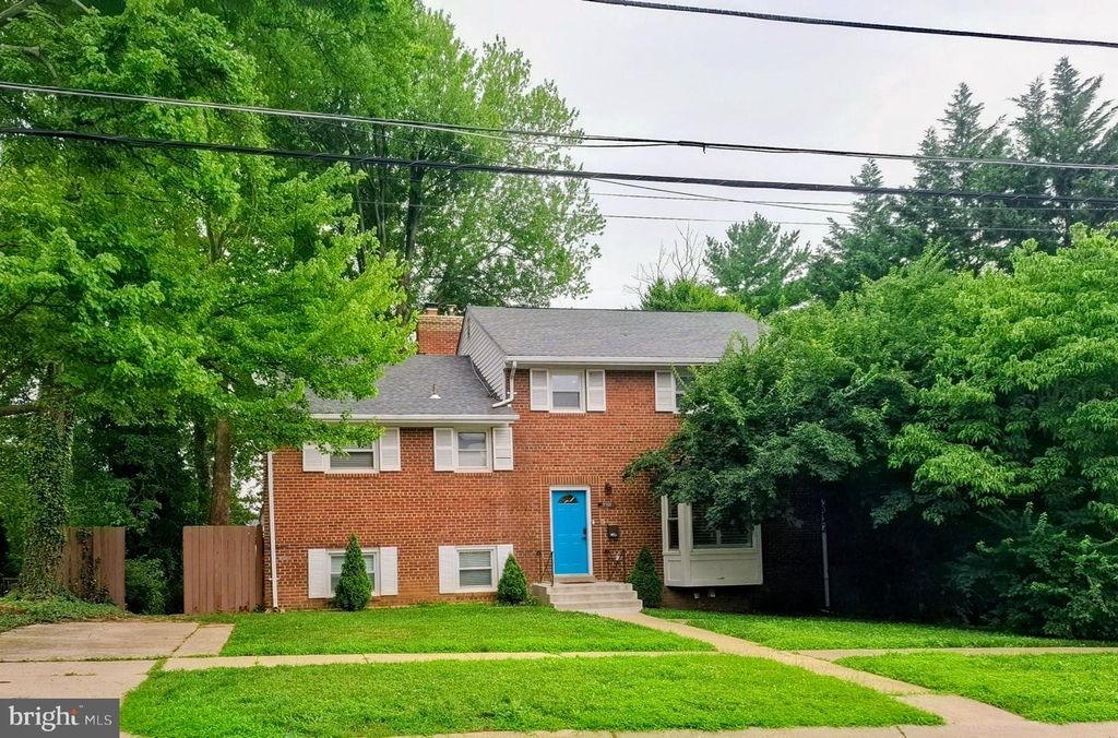 9901 BELHAVEN RD, Bethesda, MD 20817