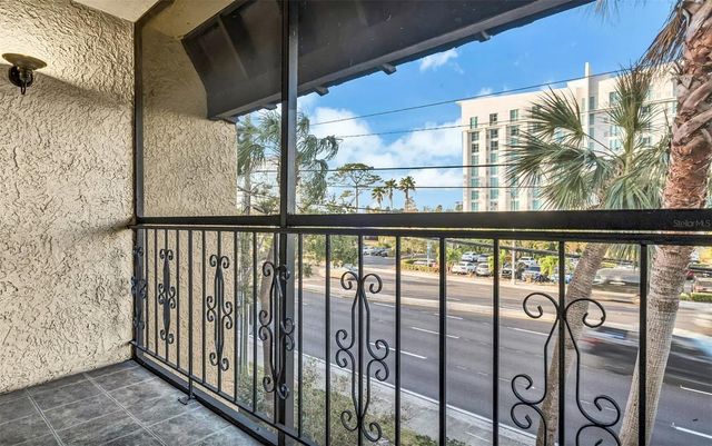 5304 W KENNEDY BOULEVARD 306, Tampa, FL 33609