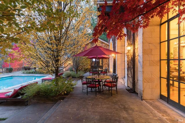 18730 Canyon Rd, Sonoma, CA 95476