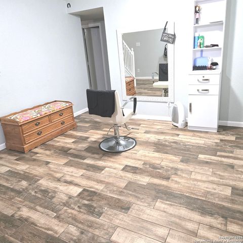 10015 Del Lago, San Antonio, TX 78245