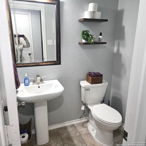 10015 Del Lago, San Antonio, TX 78245