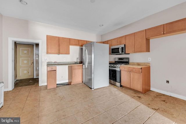 609 CHESTNUT AVE, Trenton, NJ 08611