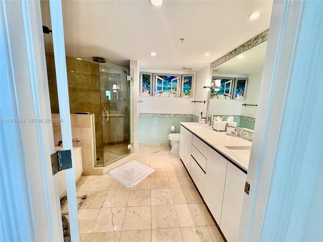 1800 N Bayshore Dr 1801, Miami, FL 33132