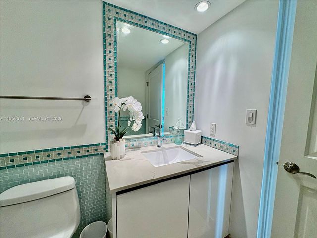 1800 N Bayshore Dr 1801, Miami, FL 33132