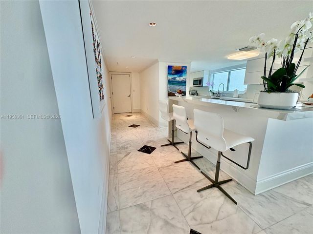 1800 N Bayshore Dr 1801, Miami, FL 33132