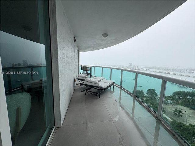 1800 N Bayshore Dr 1801, Miami, FL 33132