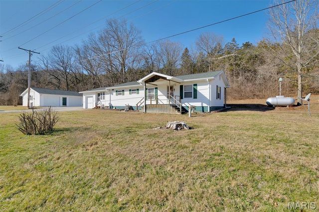 4925 State Road 30, House Springs, MO 63051
