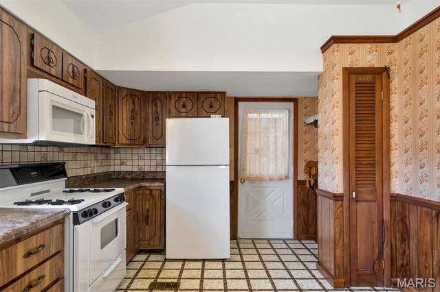 4925 State Road 30, House Springs, MO 63051