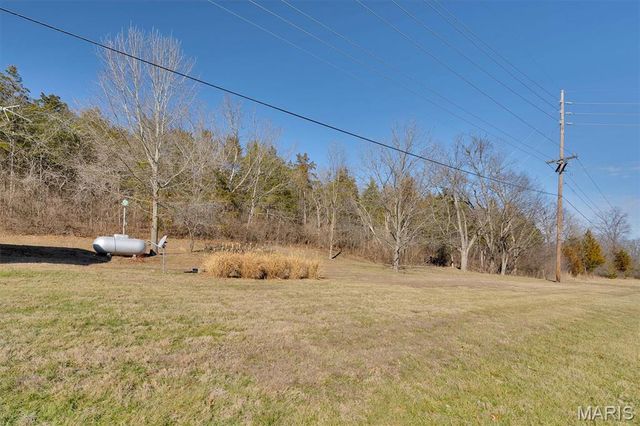 4925 State Road 30, House Springs, MO 63051