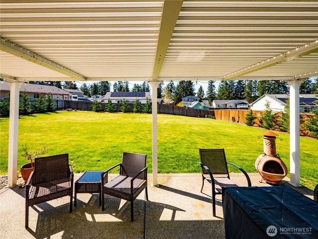 806 CODY Street SE, Rainier, WA 98576