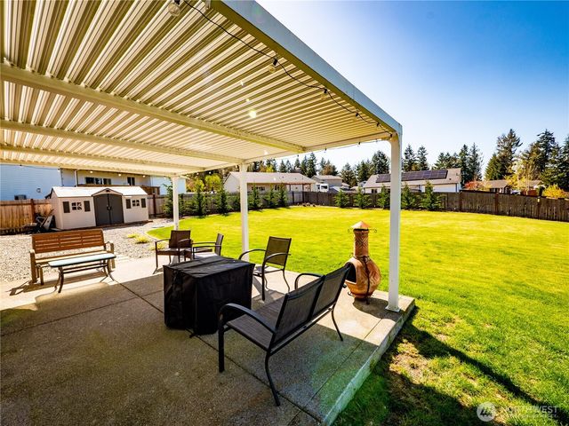 806 CODY Street SE, Rainier, WA 98576